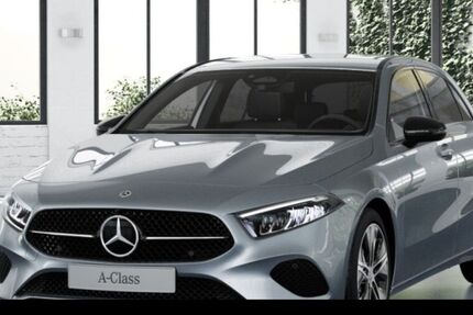Mercedes-Benz A 200 9.900 km 41.990 &euro; Duisburg 47138
