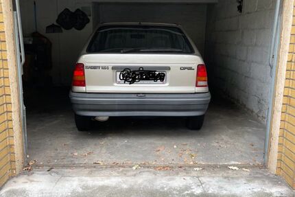 Opel Kadett 89.200 km 3.200 € Oberhausen 46049