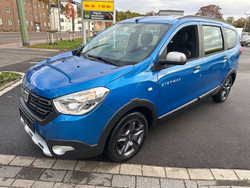 Dacia Lodgy 78.000 km 10.680 € Duisburg 47138