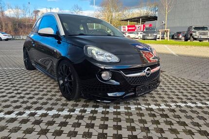 Opel Adam 117.000 km 6.990 &euro; Essen 45145