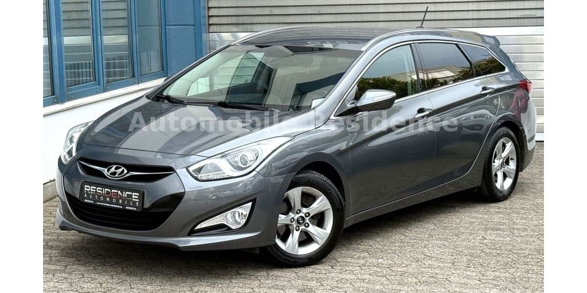 Hyundai i40 54.000 km 13.698 &euro; Ratingen 40880