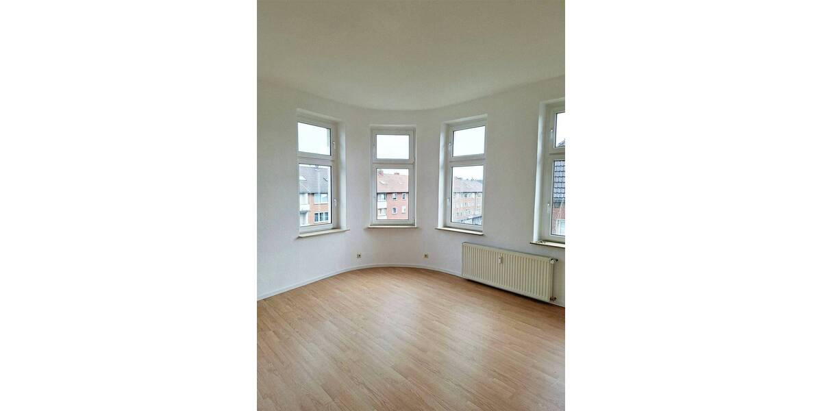 Etagenwohnung Gelsenkirchen Altstadt - 2 Zimmer, 67 m&sup2;, 390&euro; | Angebot:26816894