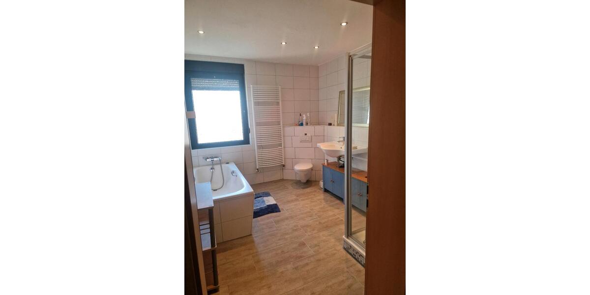 Etagenwohnung Recklinghausen Hillerheide - 4.5 Zimmer, 101 m&sup2;, 1.500&euro; | Angebot:26380572