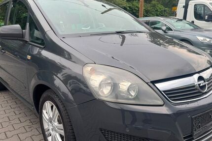 Opel Zafira 169.000 km 4.890 &euro; Bottrop 46238