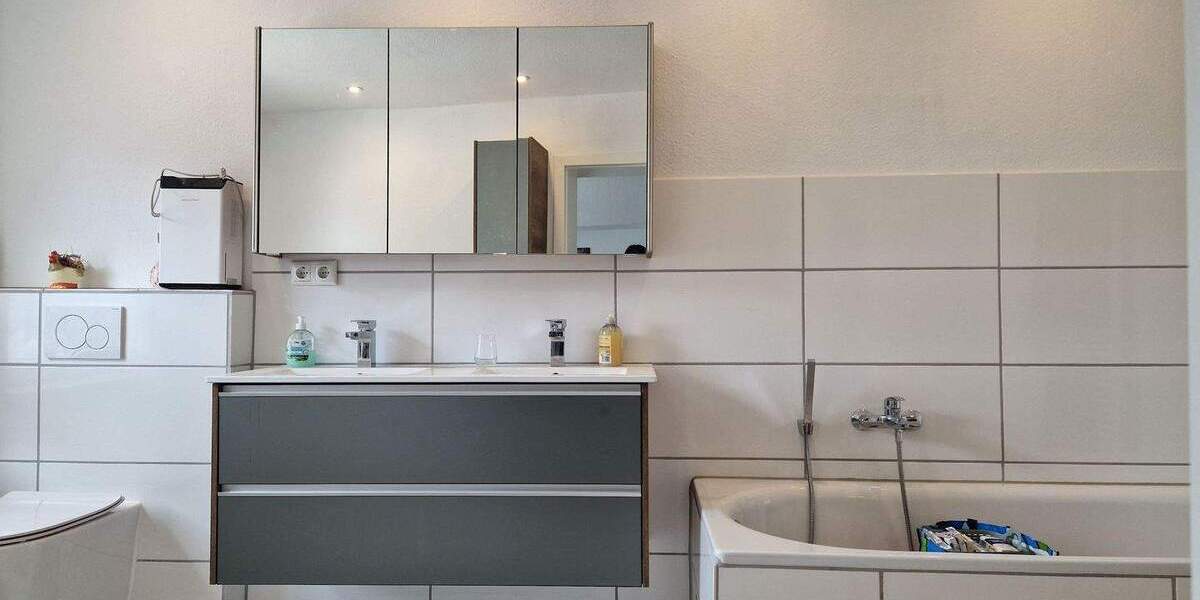 Doppelhaushälfte Duisburg Alt-Homberg - 5 Zimmer, 143 m&sup2;, 290.000&euro; | Angebot:25413666