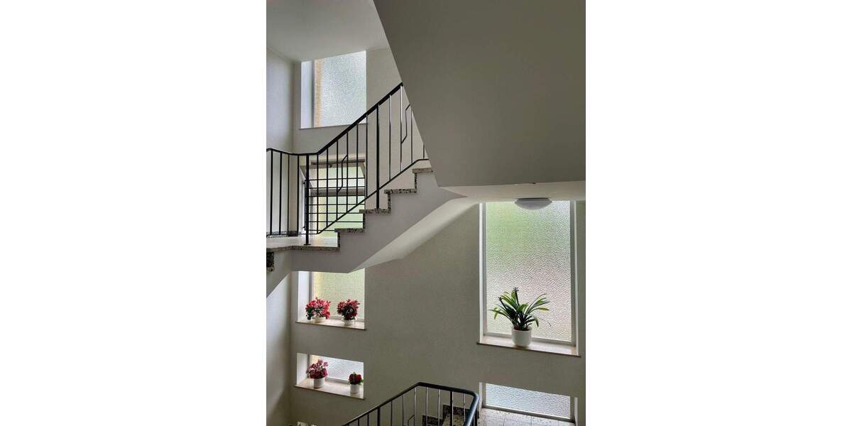 Moderne, renovierte zwei-Zimmer Wohnung mit Balkon in Kamp-Lintfort 2 zimmer