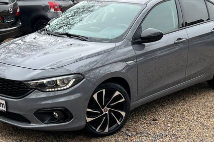 Fiat Tipo 82.805 km 10.999 &euro; Duisburg 47137