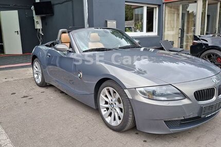 BMW Z4 100.000 km 13.499 € Bochum 44795
