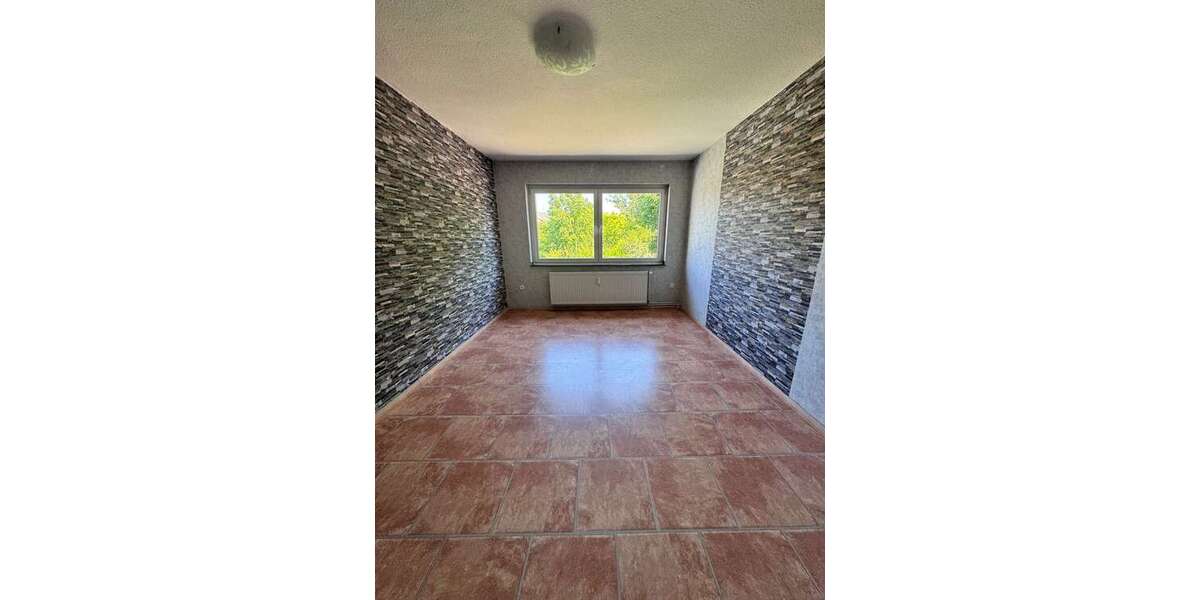 Etagenwohnung Duisburg Mittelmeiderich - 2.5 Zimmer, 50 m&sup2;, 430&euro; | Angebot:27132712