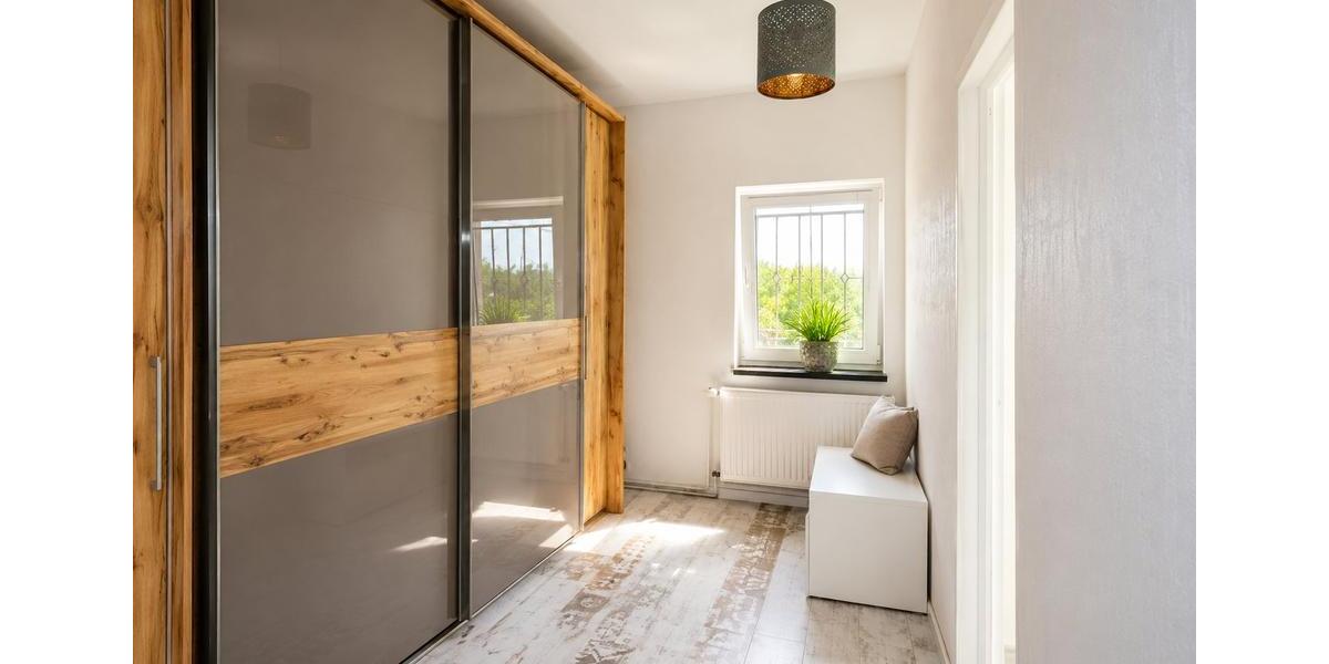 Einfamilienhaus Moers - 6 Zimmer, 140 m&sup2;, 589.000&euro; | Angebot:26840116