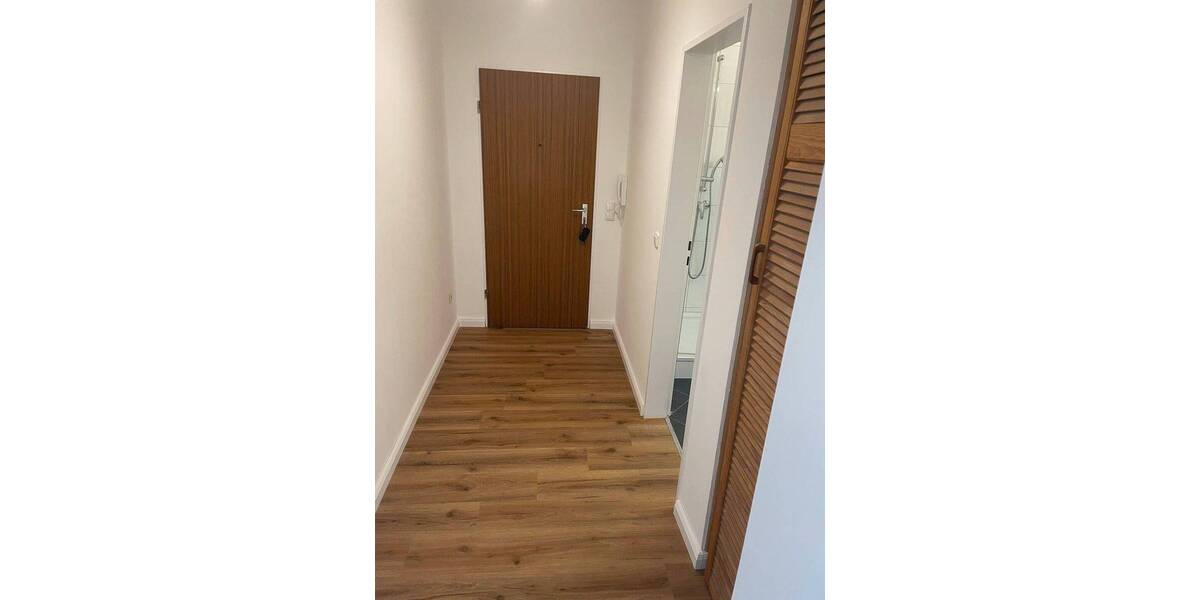 Etagenwohnung Duisburg Hochheide - 2 Zimmer, 68 m&sup2;, 589&euro; | Angebot:25987132
