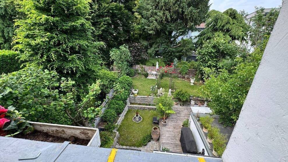 Altbaucharme - Eigentumswohnung mit Balkon Zentrumsnah * Eigennutzung möglich