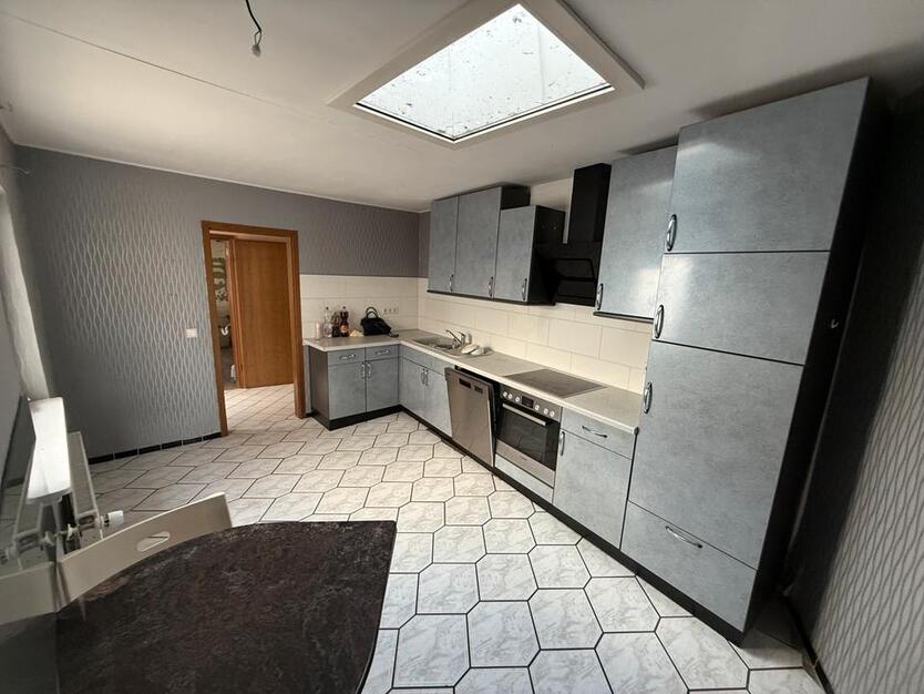 Freistehendes Einfamilienhaus mit Einliegerwohnung zimmer