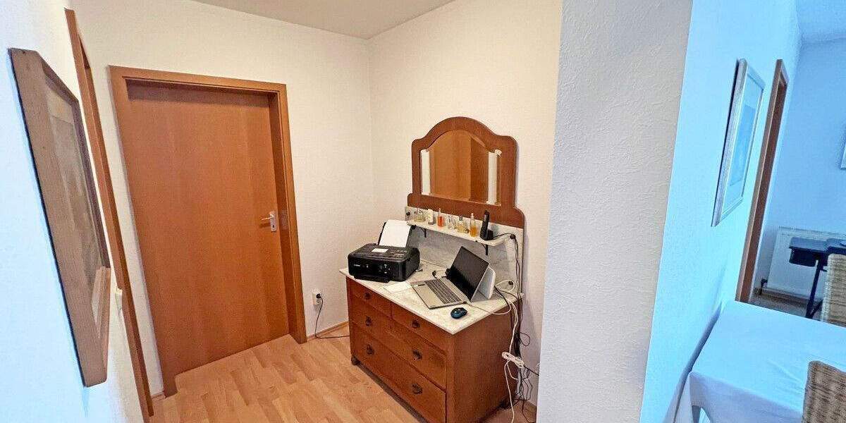 Zentral leben, ruhig wohnen - Ihr neues Zuhause in Rheinberg mit Balkon und Stellplatz 2 zimmer