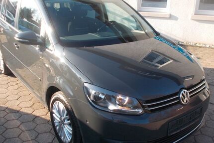 VW Touran 205.000 km 8.990 &euro; Bochum 44809