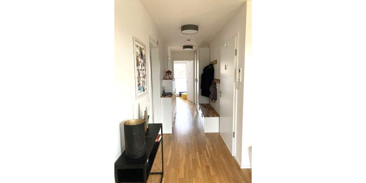 Große 4,5-Raum-Wohnung mit Dachterrasse 4 zimmer