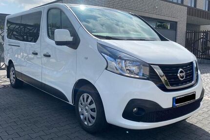 Nissan NV300