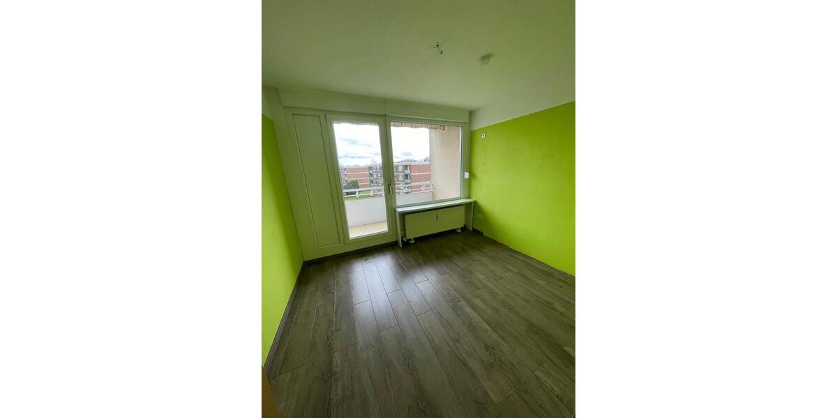 Etagenwohnung Duisburg Hochheide - 3.5 Zimmer, 70 m&sup2;, 169.000&euro; | Angebot:25498383