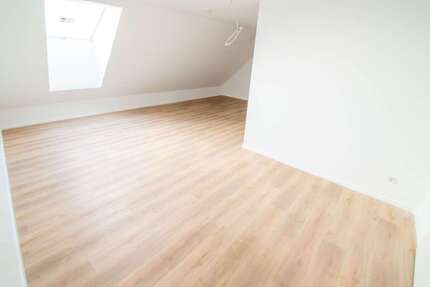 Wohnung Neukirchen-Vluyn Vluyn - 4 Zimmer, 111 m&sup2;, 1.221&euro; | Angebot:26110128