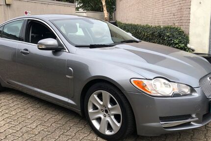Jaguar XF 180.000 km 9.950 € Düsseldorf 40589