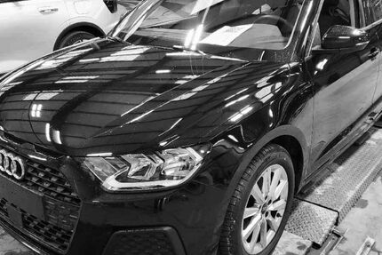 Audi A1 36.750 km 23.890 &euro; Duisburg 47058
