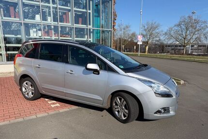 Peugeot 5008 177.500 km 6.990 &euro; Bochum 44892