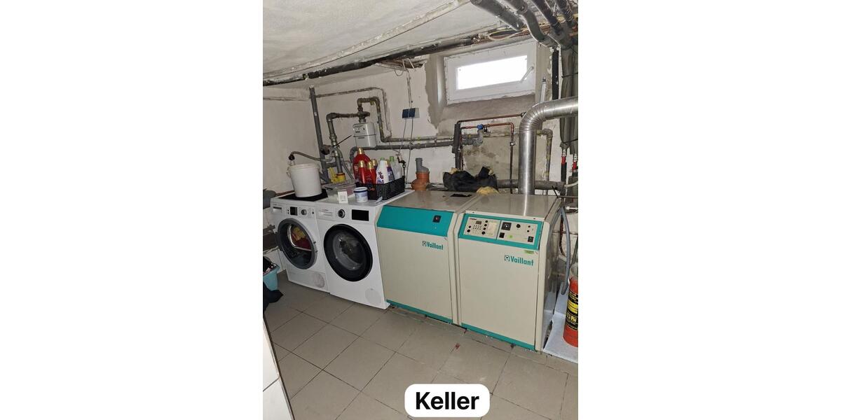 Reihenhaus Duisburg Rheinhausen - 4.5 Zimmer, 140 m&sup2;, 280.000&euro; | Angebot:27083302