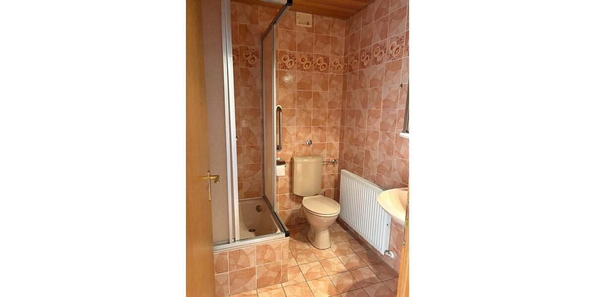 Reihenhaus Recklinghausen Berghausen - 6.5 Zimmer, 180 m&sup2;, 420.000&euro; | Angebot:26795310