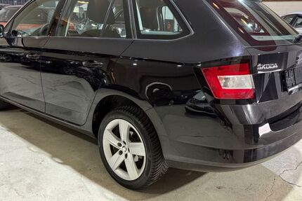 Skoda Fabia 220.000 km 3.500 &euro; Voerde 46562