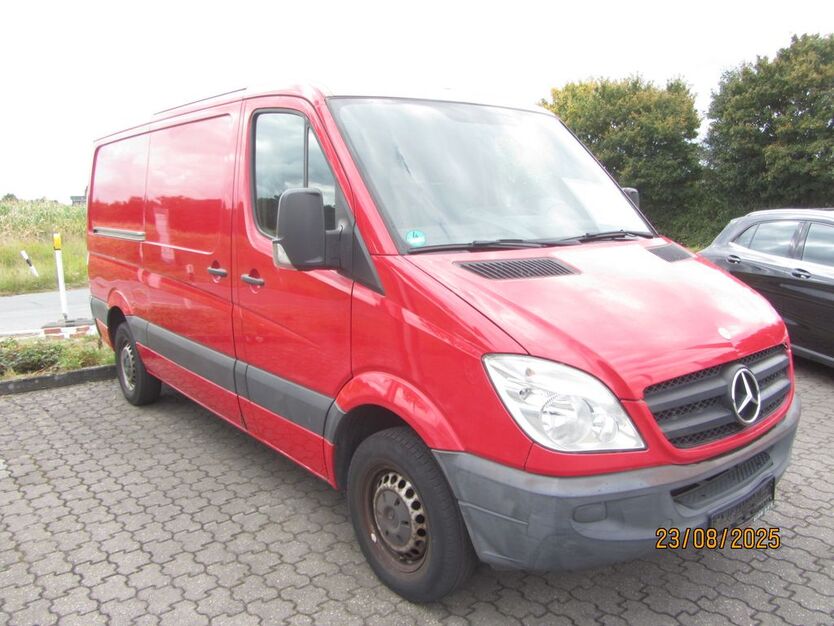 Mercedes-Benz Sprinter 92.867 km 7.900 € Moers 47445