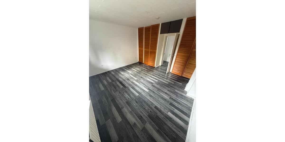 Erdgeschoßwohnung Castrop-Rauxel Bladenhorst - 3 Zimmer, 77 m&sup2;, 700&euro; | Angebot:25330947