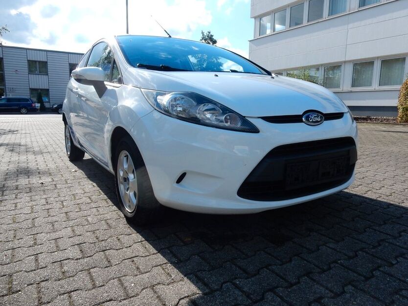 Ford Fiesta 250.680 km 2.499 € Oberhausen 46047