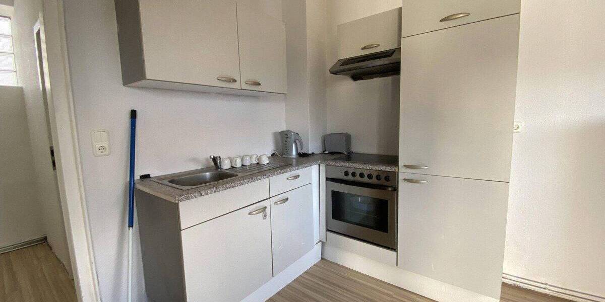 Mehrfamilienhaus, Wohnhaus Oberhausen Sterkrade-Mitte - 8 Zimmer, 201 m&sup2;, 289.000&euro; | Angebot:26908926