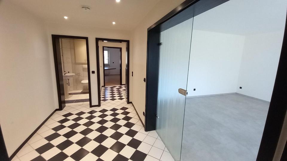 4 Zimmer Wohnung in Velbert Am Berg auch freiberuflich nutzbar 4 zimmer