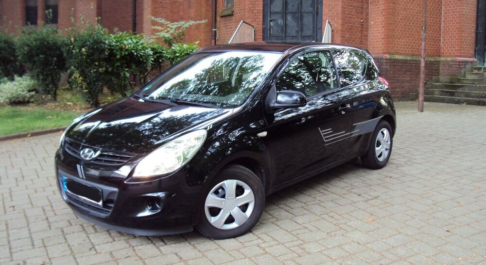 i20