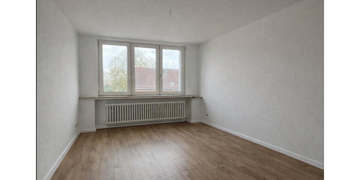 Etagenwohnung Duisburg Essenberg - 3 Zimmer, 87 m&sup2;, 750&euro; | Angebot:26338821