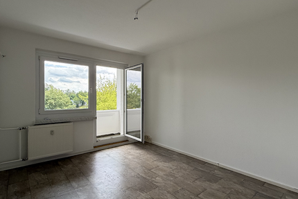 Wohnung zum Mieten in Chemnitz 250 € 41.39 m²