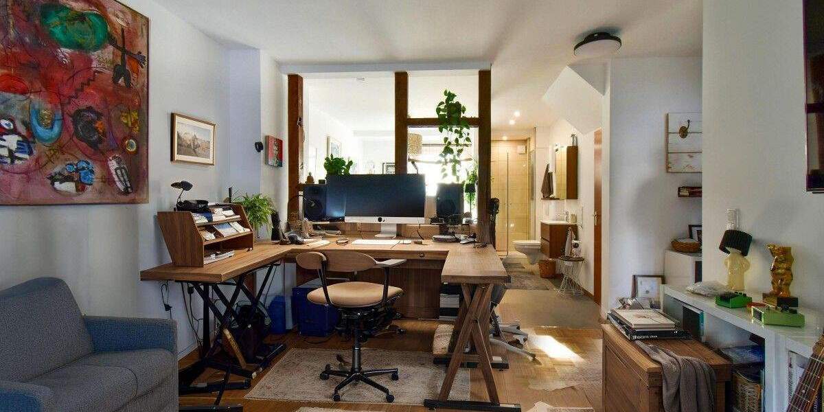 Schönheit im Mädchenviertel! Sehr charmante 5-R.-Altbauwohnung mit Dachterrasse in Rüttenscheid 5 zimmer