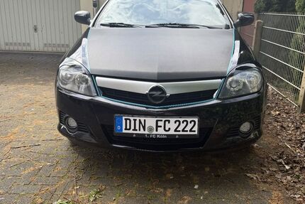 Opel Tigra 143.000 km 4.200 &euro; Dinslaken 46535