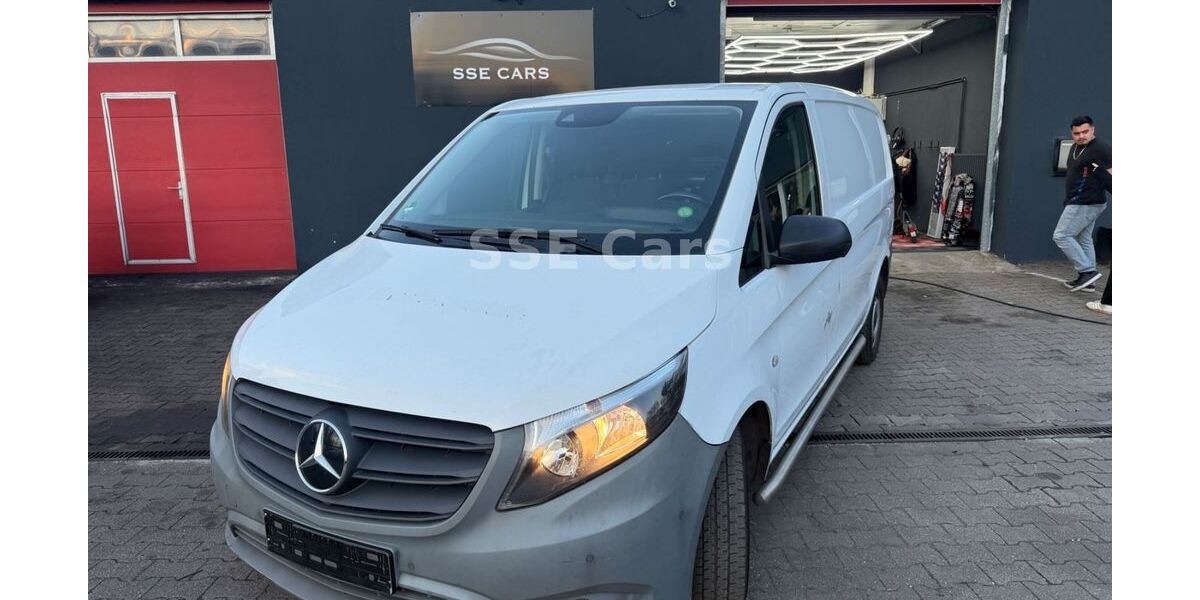 Mercedes-Benz Vito 124.200 km 12.990 &euro; Bochum 44795