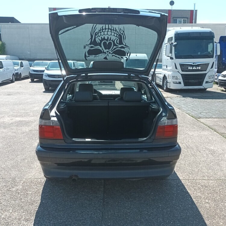 BMW E36