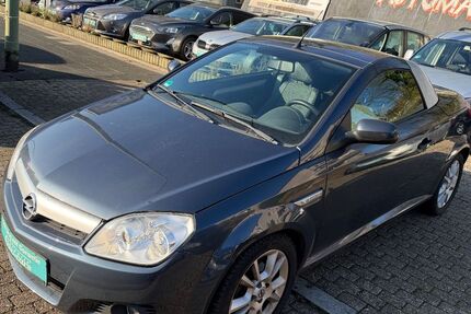 Opel Tigra 100.000 km 1.999 € Essen 45147
