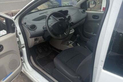 Renault Twingo 162.000 km 1.300 &euro; Duisburg 47137