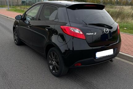 Mazda 2 153.000 km 5.399 € Duisburg 47178