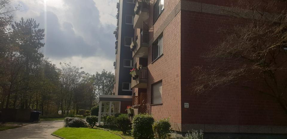 Kapitalanleger, 2-Zimmer-EG-Wohnung mit Balkon in Duisburg-Süd 2 zimmer