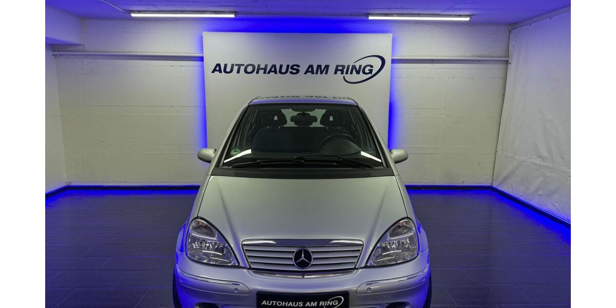 Mercedes-Benz A 190 124.811 km 3.999 € Ratingen bei Düsseldorf 40878