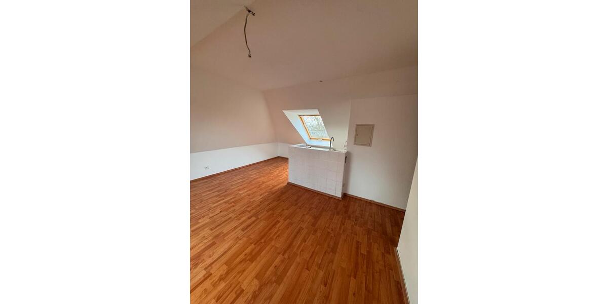 Dachgeschoßwohnung Herne Baukau - 2 Zimmer, 40 m&sup2;, 420&euro; | Angebot:26305502