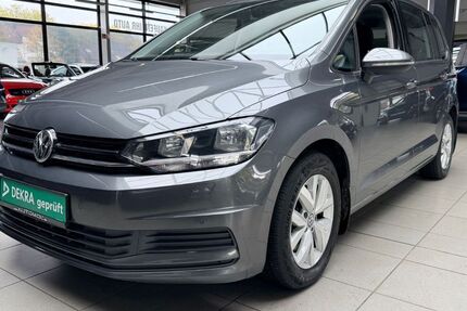 VW Touran 117.656 km 18.890 € Bottrop 46236