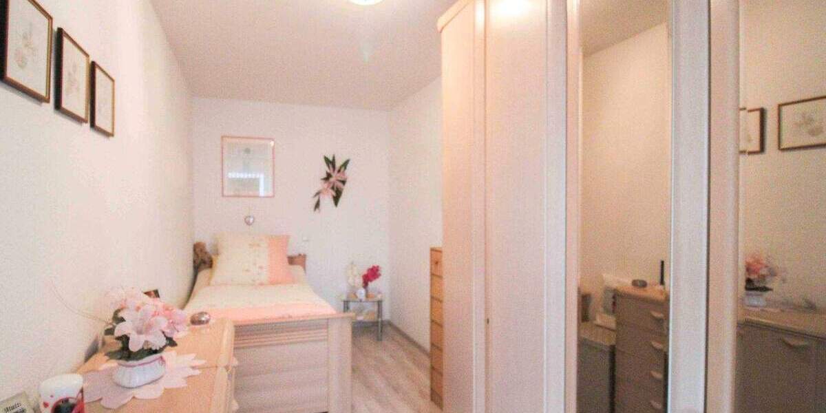 Etagenwohnung Duisburg Hochheide - 3 Zimmer, 60 m&sup2;, 79.000&euro; | Angebot:25611992