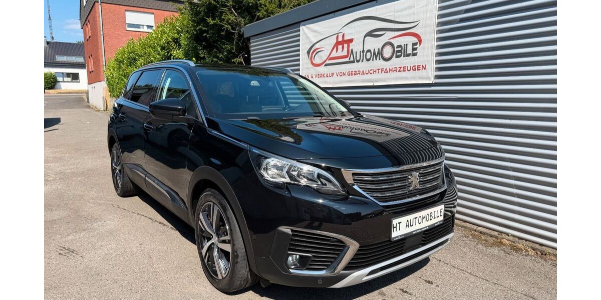 Peugeot 5008 163.000 km 10.999 &euro; Marl 45770